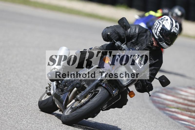 Archiv-2025/09 22.04.2025 Cornu Master School ADR/gruen-vert/13